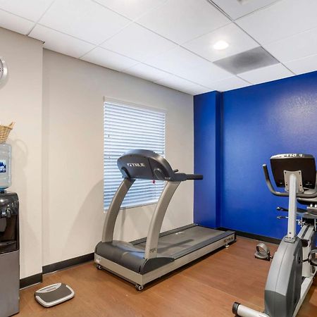 Comfort Suites Near Birkdale Village- Хънтърсвил Екстериор снимка
