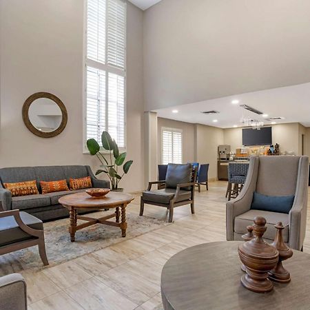 Comfort Suites Near Birkdale Village- Хънтърсвил Екстериор снимка