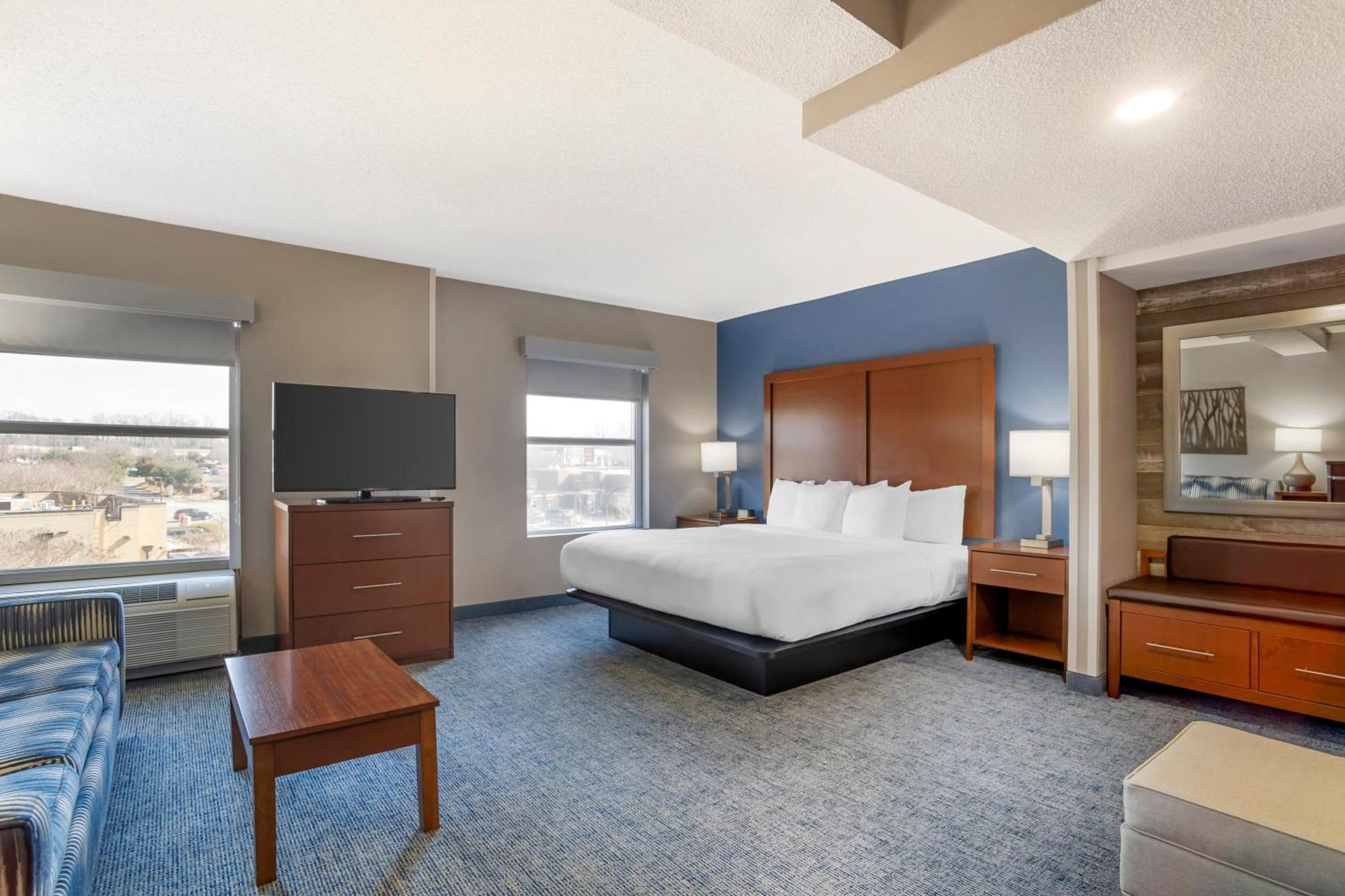 Comfort Suites Near Birkdale Village- Хънтърсвил Екстериор снимка