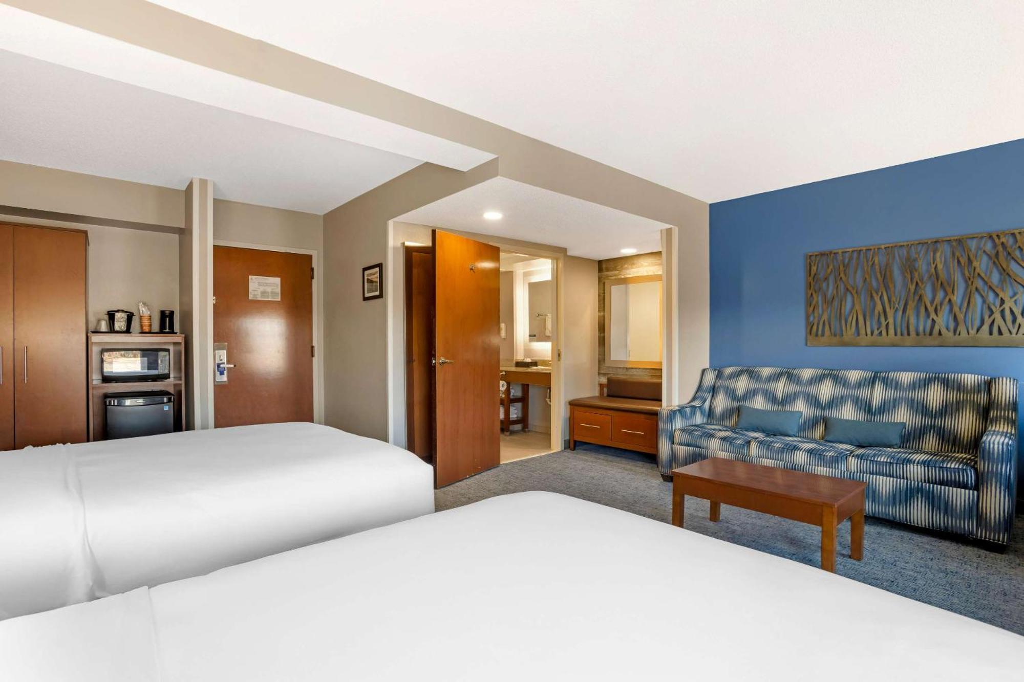 Comfort Suites Near Birkdale Village- Хънтърсвил Екстериор снимка