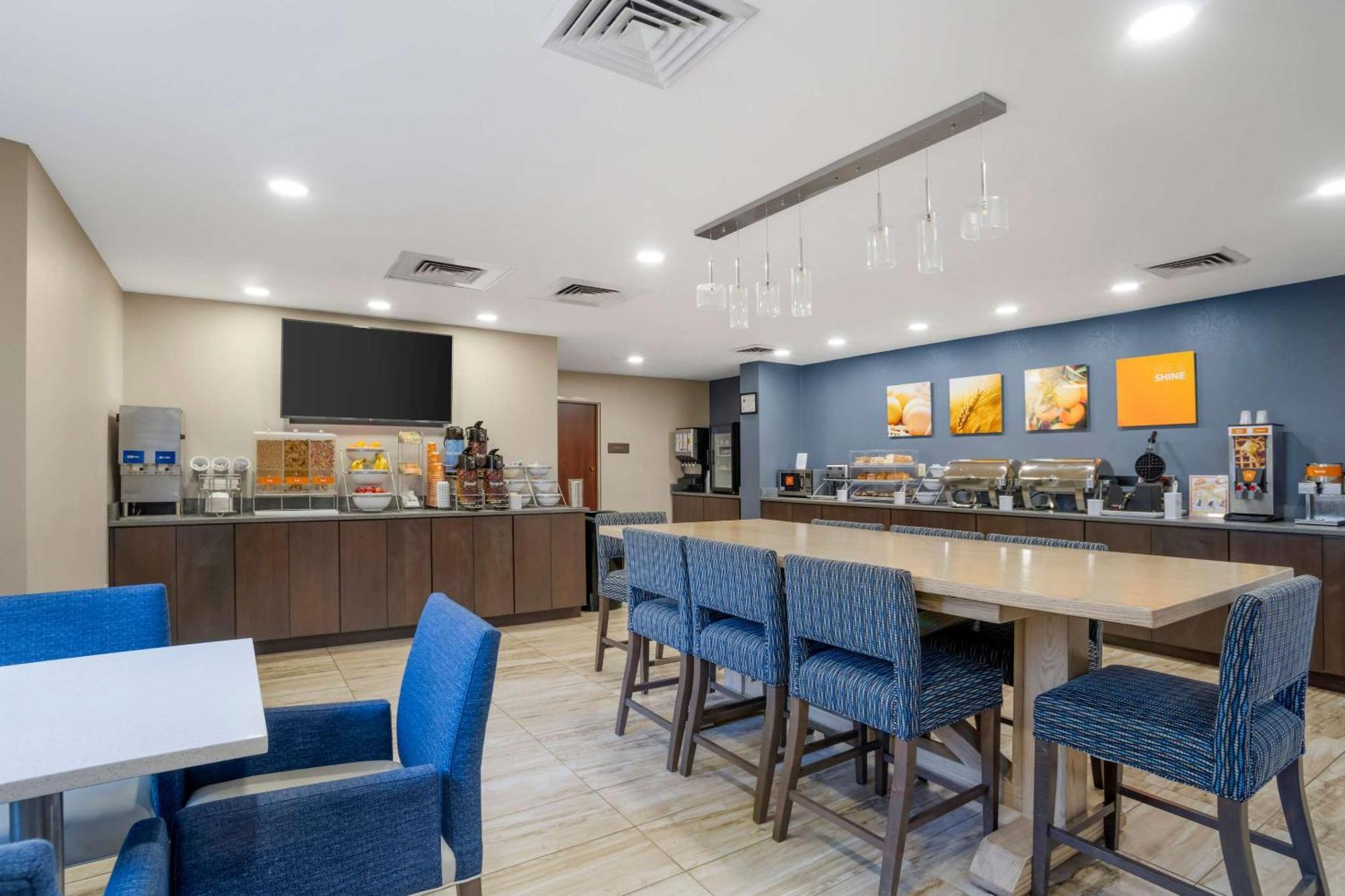 Comfort Suites Near Birkdale Village- Хънтърсвил Екстериор снимка