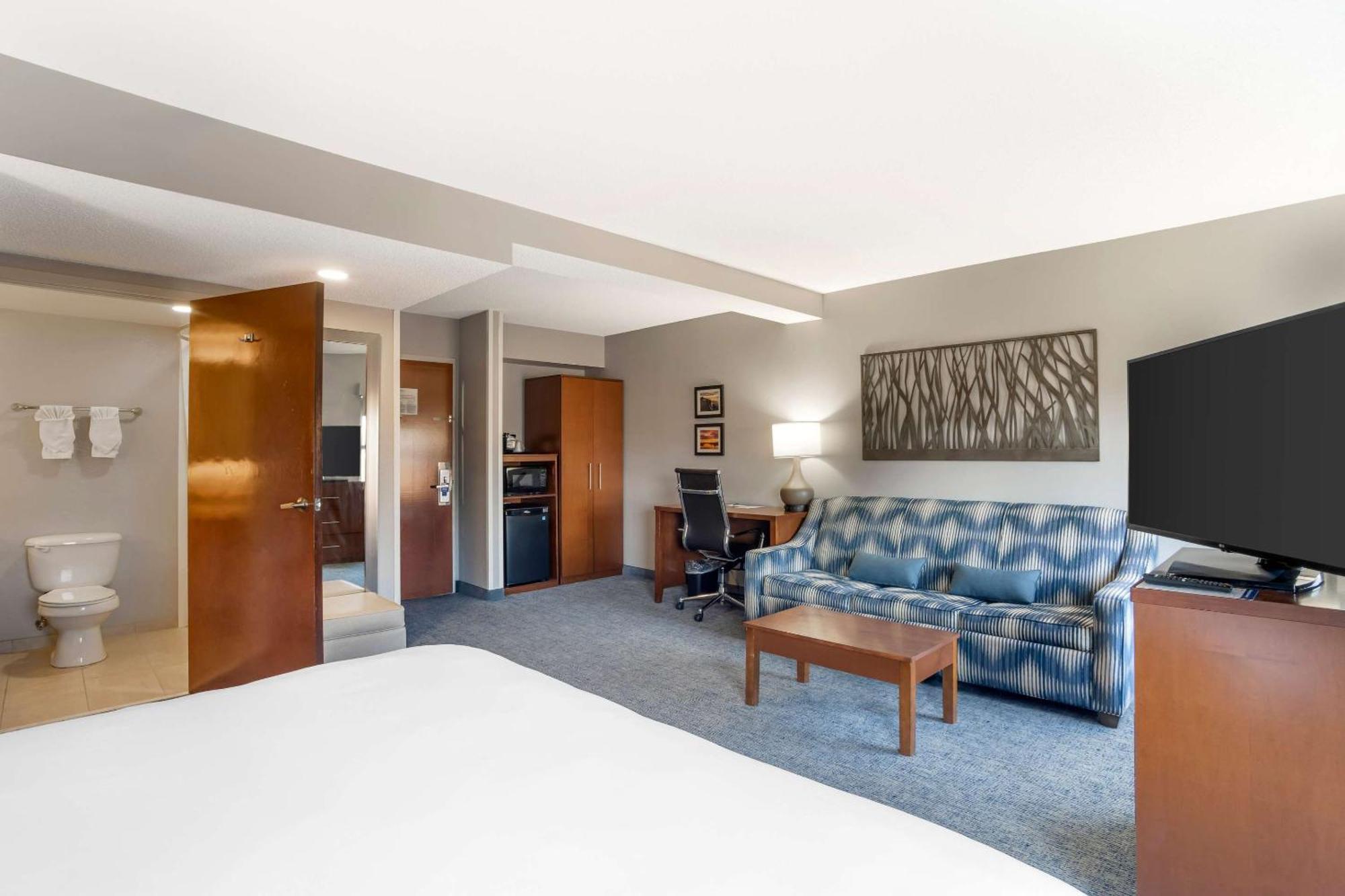 Comfort Suites Near Birkdale Village- Хънтърсвил Екстериор снимка