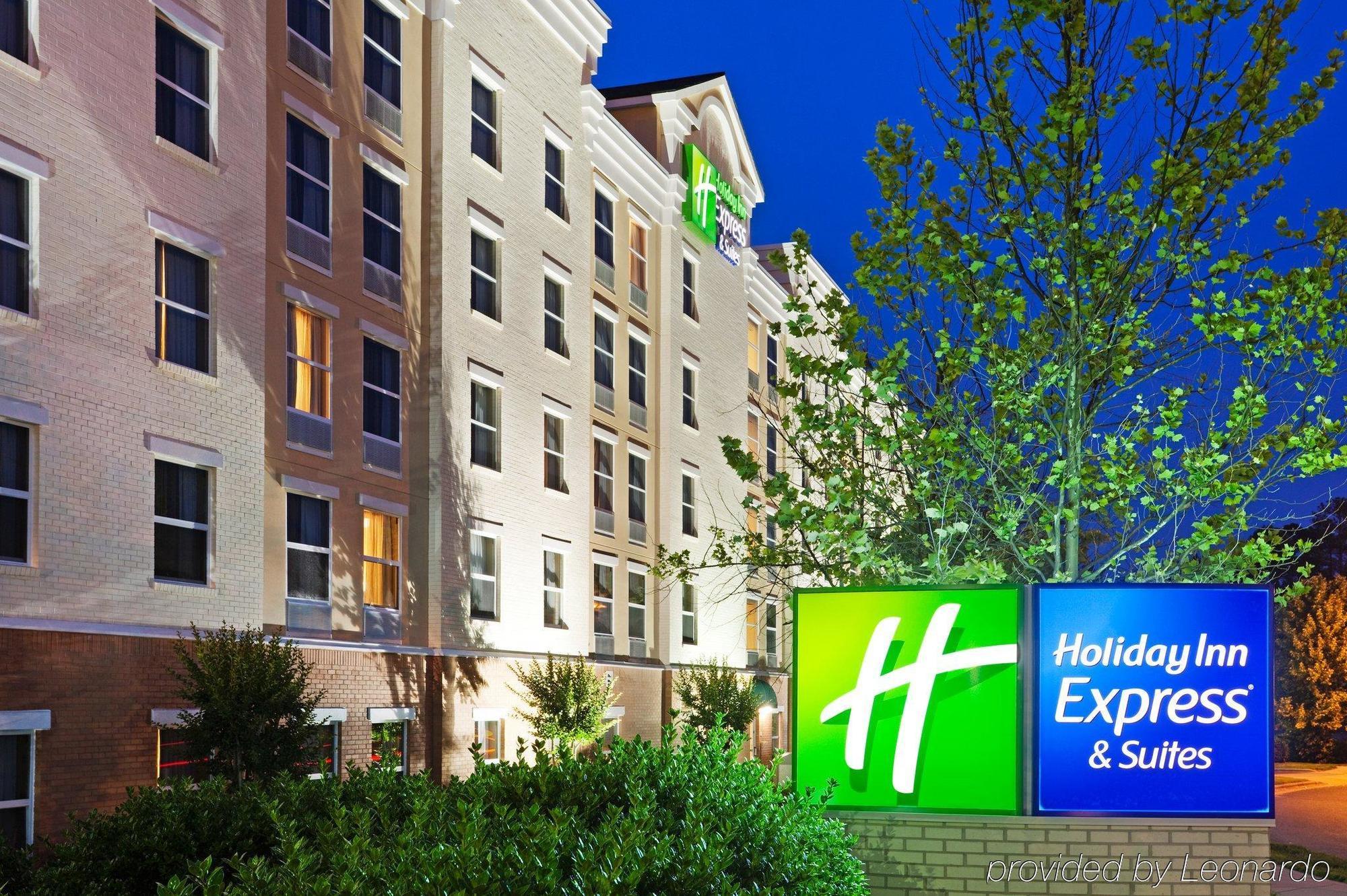 Comfort Suites Near Birkdale Village- Хънтърсвил Екстериор снимка