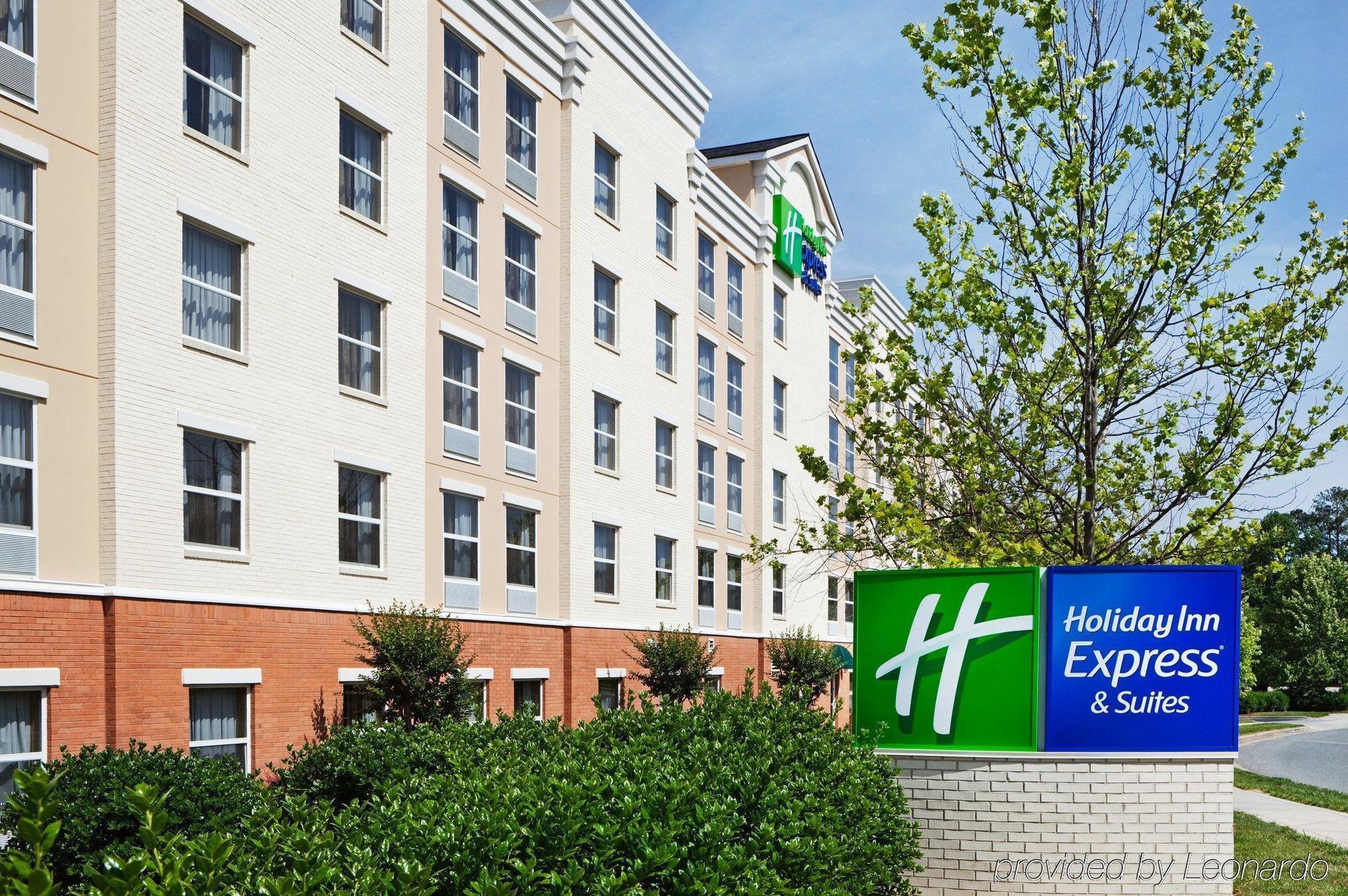 Comfort Suites Near Birkdale Village - Хънтърсвил Екстериор снимка